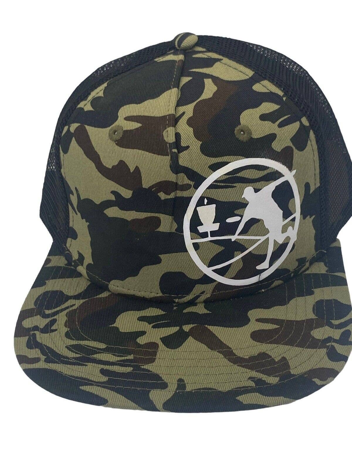 Disc Golf THROWING DISC Man CAMO Hat Trucker Cap Snap Back Disc Golf Vinyl Logo